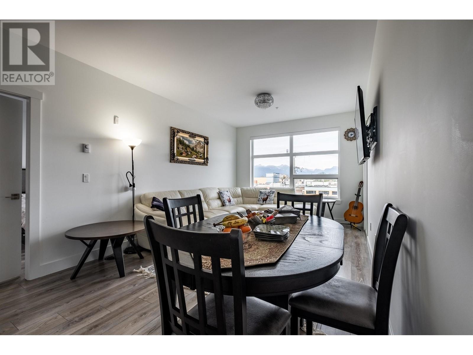 401 22577 Royal Crescent, Maple Ridge, British Columbia  V2X 2M2 - Photo 15 - R2810463