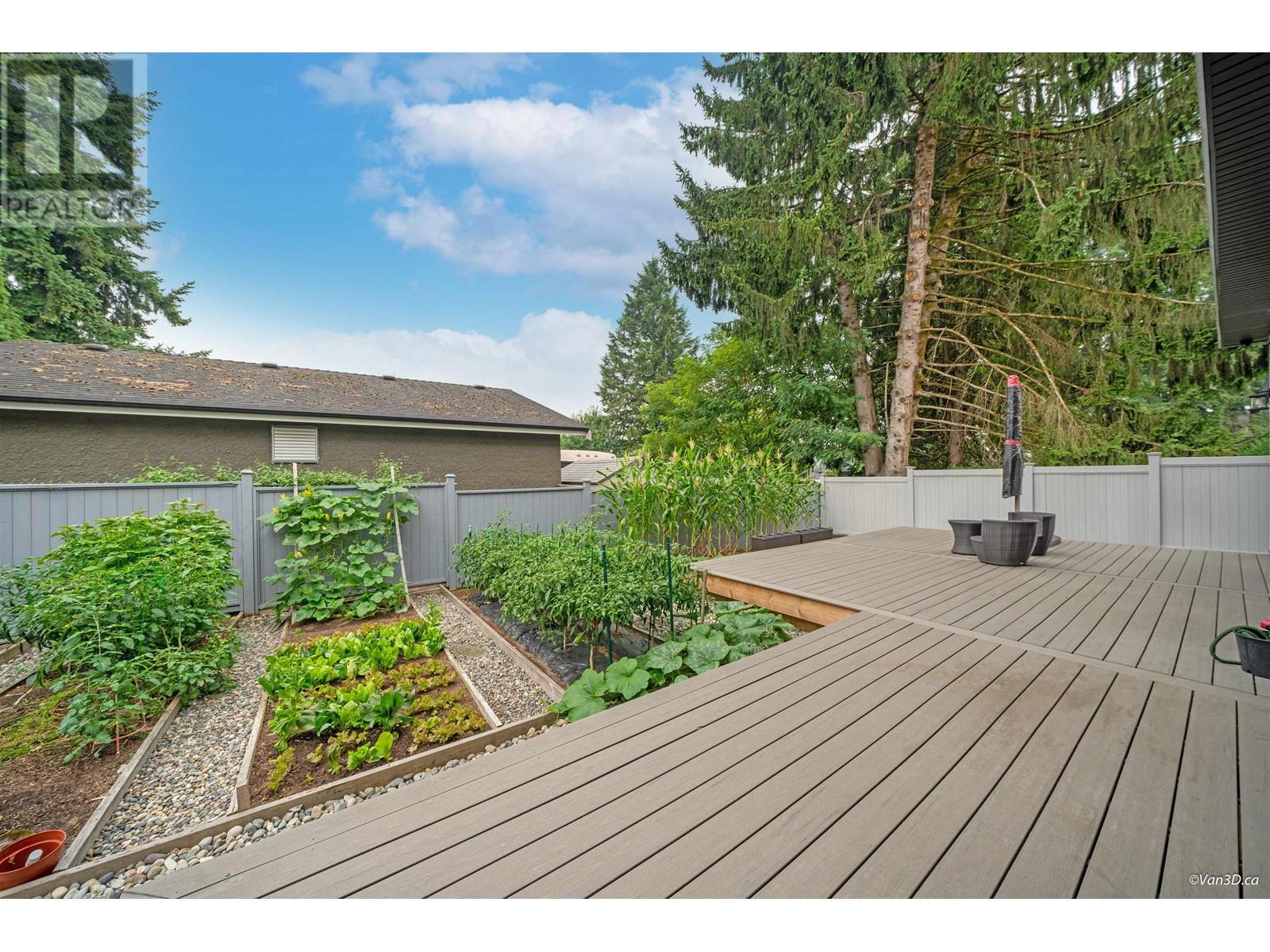 720 Ivy Avenue, Coquitlam, British Columbia  V3J 2J2 - Photo 38 - R2810482
