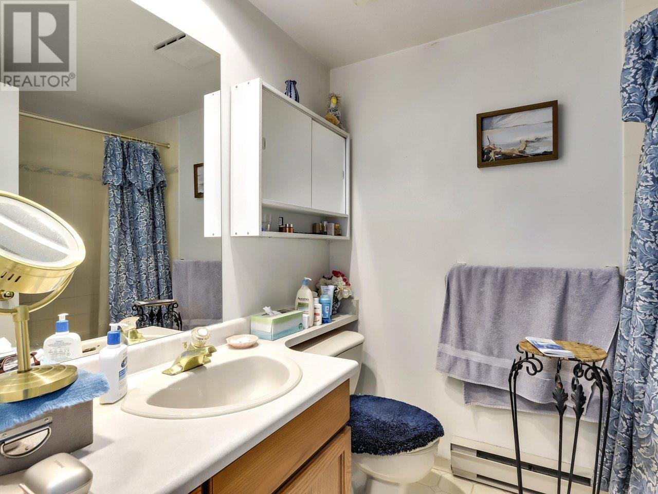 16 2133 St. Georges Avenue, North Vancouver, British Columbia  V7L 3K5 - Photo 20 - R2810567