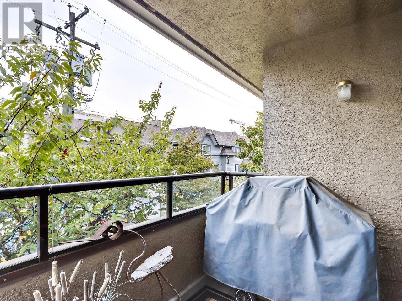 16 2133 St. Georges Avenue, North Vancouver, British Columbia  V7L 3K5 - Photo 10 - R2810567