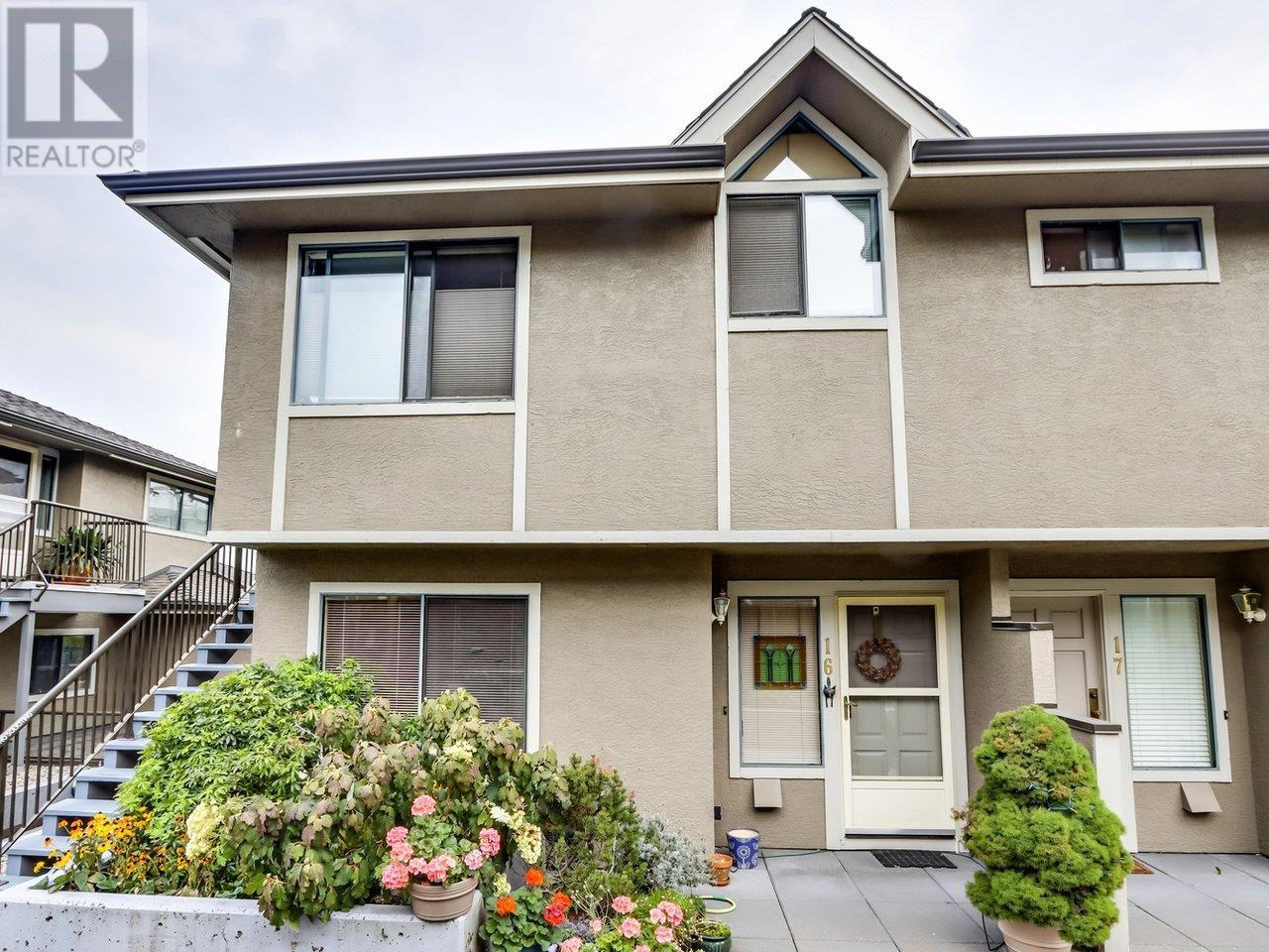 16 2133 ST. GEORGES AVENUE, north vancouver, British Columbia