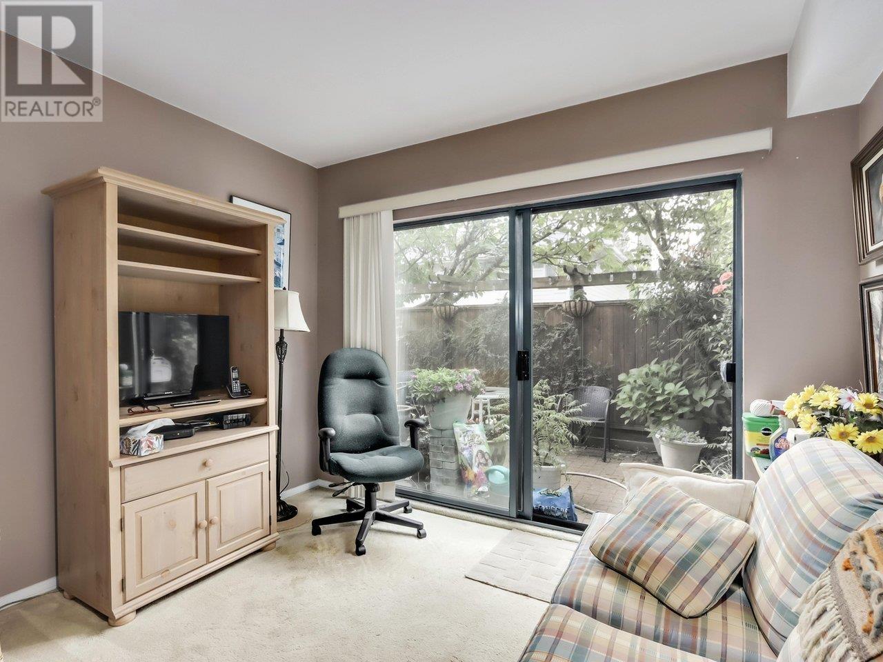 16 2133 St. Georges Avenue, North Vancouver, British Columbia  V7L 3K5 - Photo 17 - R2810567