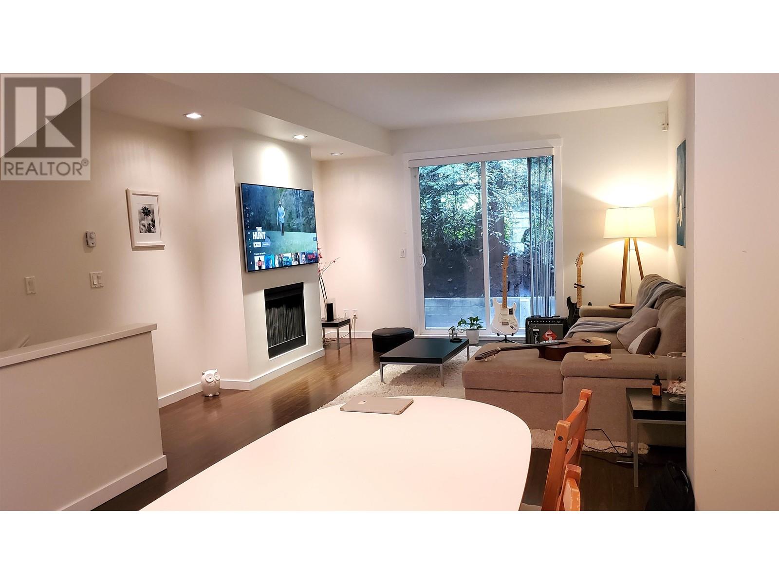 19 102 Fraser Street, Port Moody, British Columbia  V3H 0C7 - Photo 3 - R2810439