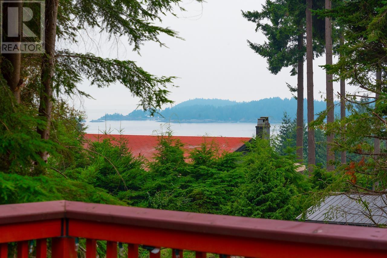 1581 Whitesails Drive, Bowen Island, British Columbia  V0N 1G2 - Photo 11 - R2810585