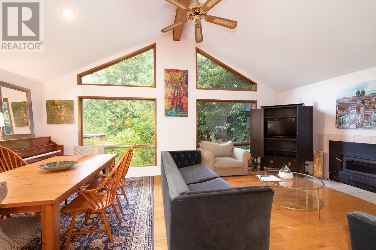 1581 Whitesails Drive, Bowen Island, British Columbia  V0N 1G2 - Photo 5 - R2810585