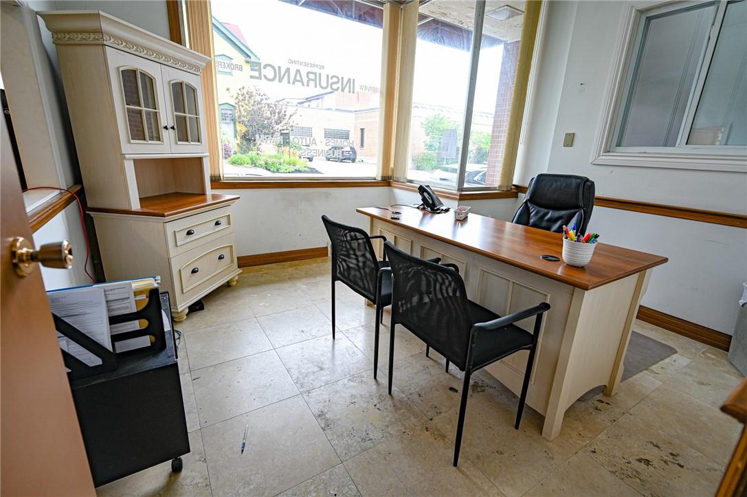 19 Ridout Street W, Tillsonburg, Ontario  N4G 2C8 - Photo 12 - H4172682