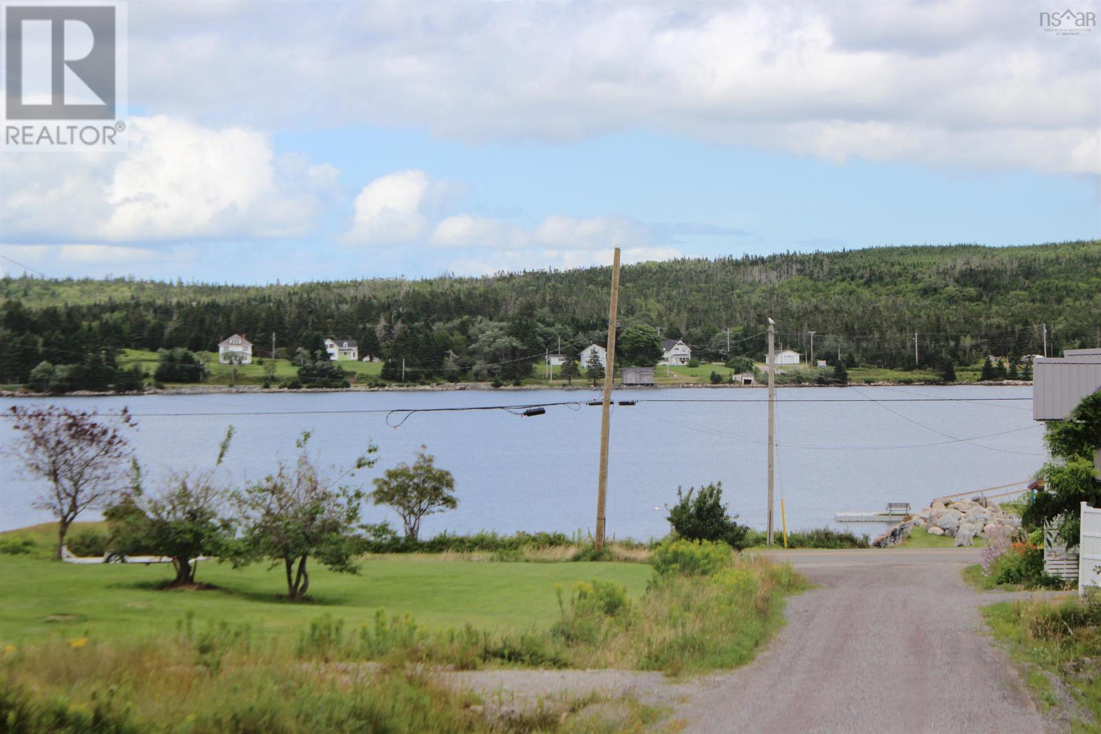 33 Macmillan Hill Road, Isaacs Harbour, Nova Scotia  B0H 1S0 - Photo 2 - 202316956