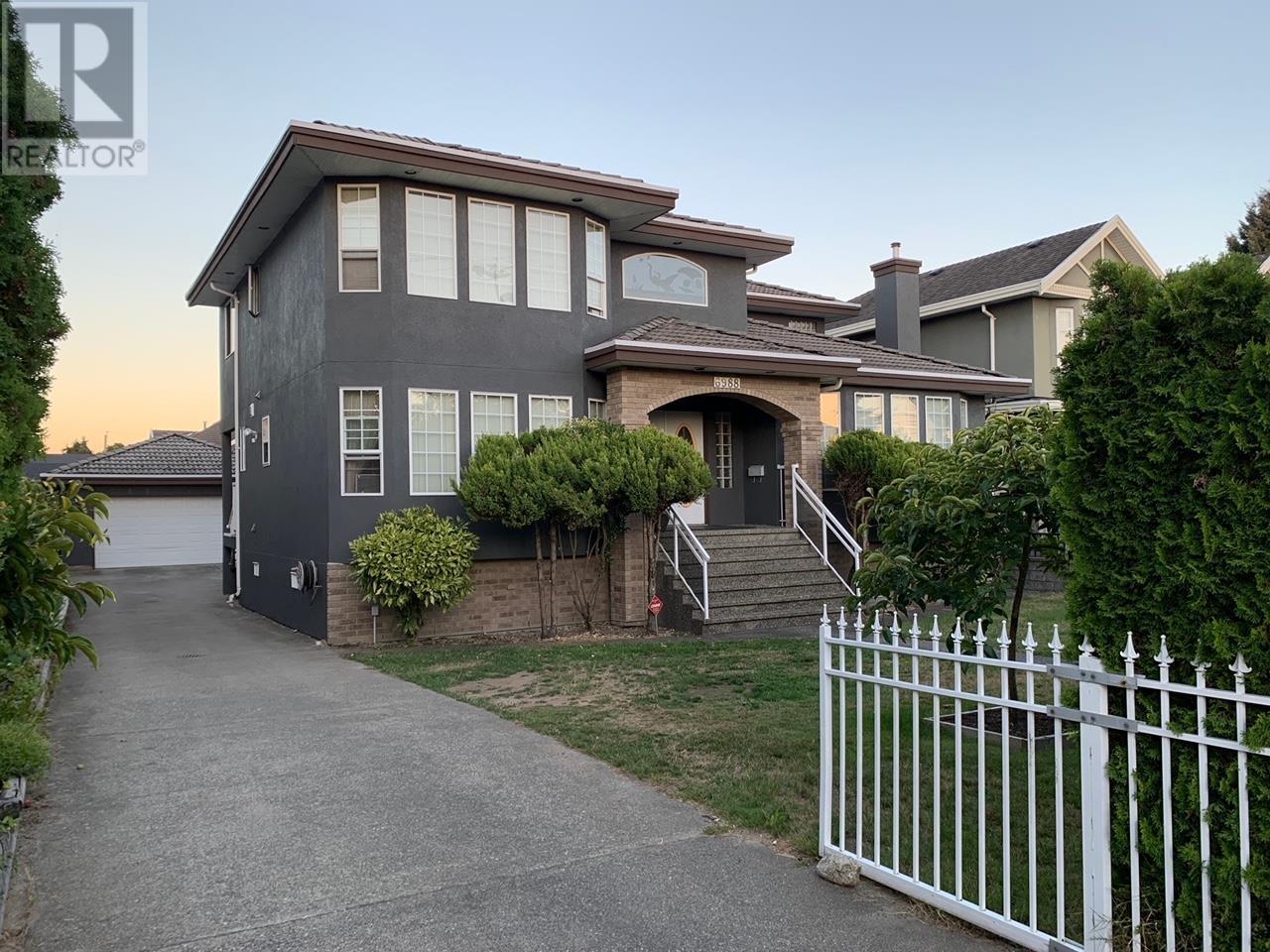 6988 Sussex Avenue, Burnaby, British Columbia  V5J 3V2 - Photo 2 - R2809563