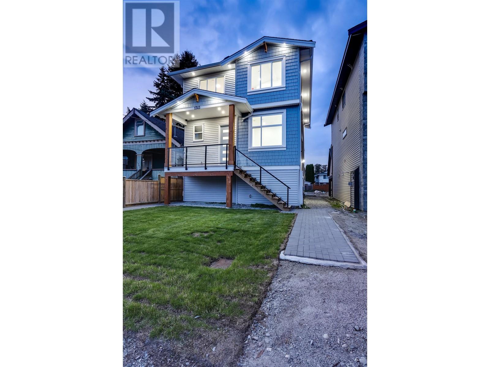 1745 MORGAN AVENUE, port coquitlam, British Columbia