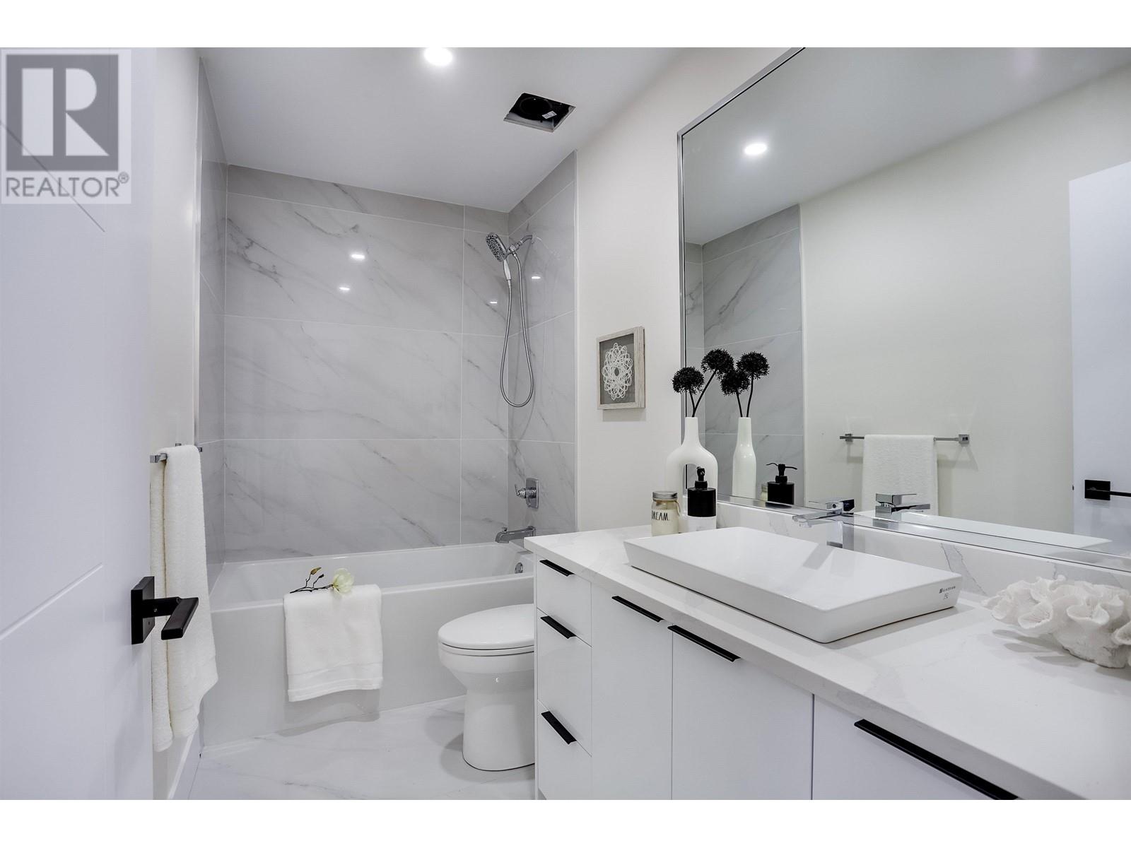1745 Morgan Avenue, Port Coquitlam, British Columbia  V3C 1J6 - Photo 25 - R2810669