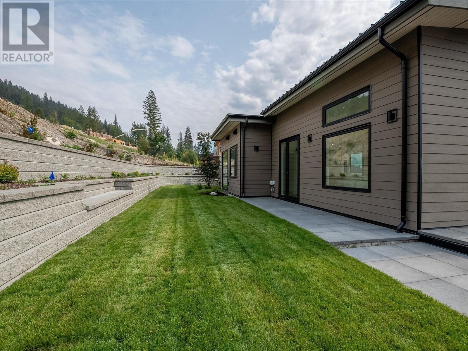 7650 Seven O'clock Drive, Pemberton, British Columbia  V0N 2L0 - Photo 24 - R2806196