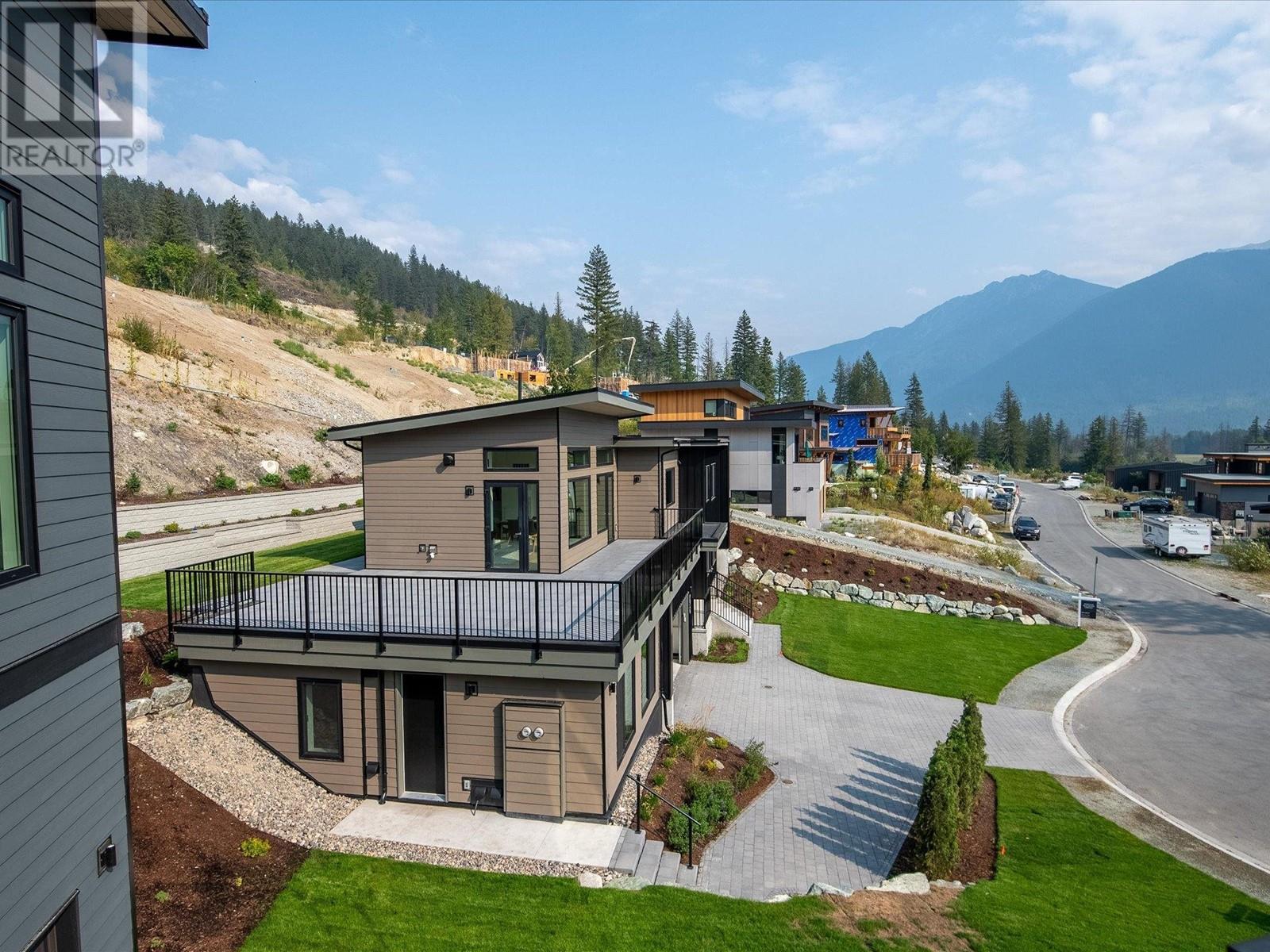 7650 Seven O'clock Drive, Pemberton, British Columbia  V0N 2L0 - Photo 28 - R2806196