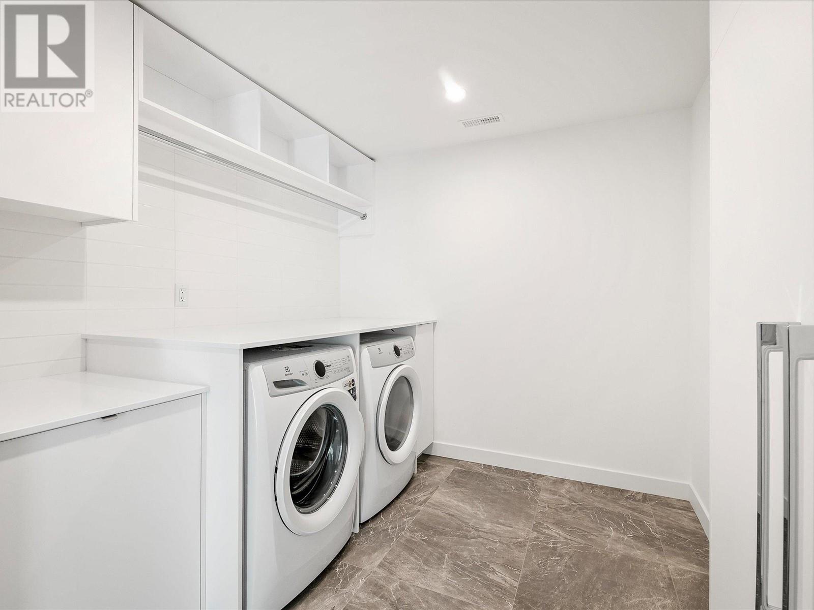 7652 Seven O'clock Drive, Pemberton, British Columbia  V0N 2L3 - Photo 26 - R2806292