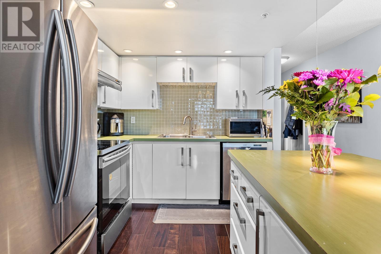 302 1255 Main Street, Vancouver, British Columbia  V6A 4B6 - Photo 11 - R2810772