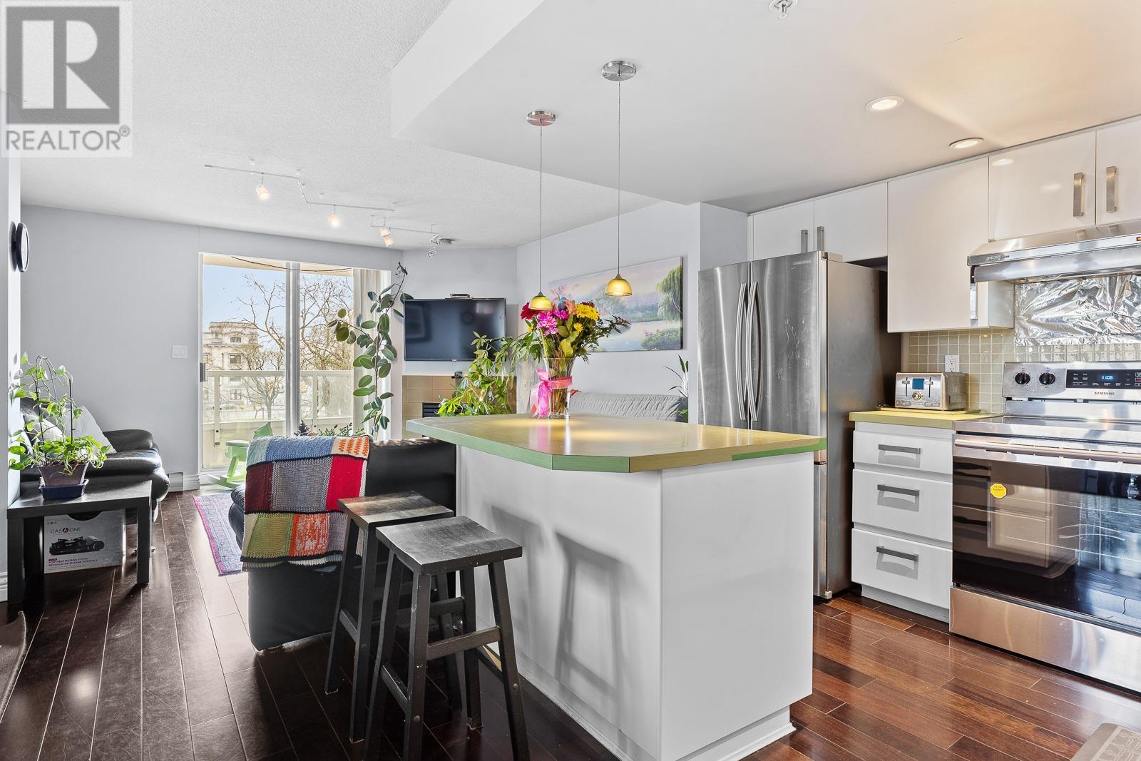 302 1255 Main Street, Vancouver, British Columbia  V6A 4B6 - Photo 4 - R2810772