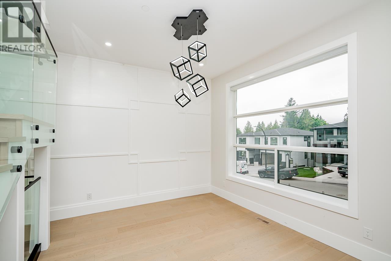23710 132 Avenue, Maple Ridge, British Columbia  V4R 2S5 - Photo 3 - R2810454
