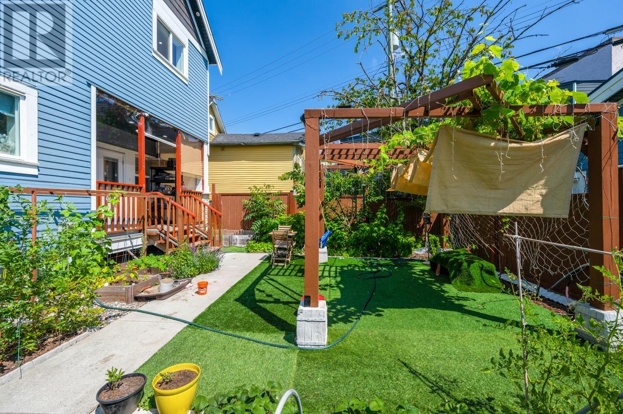4232 Perry Street, Vancouver, British Columbia  V5N 3X2 - Photo 8 - R2810857