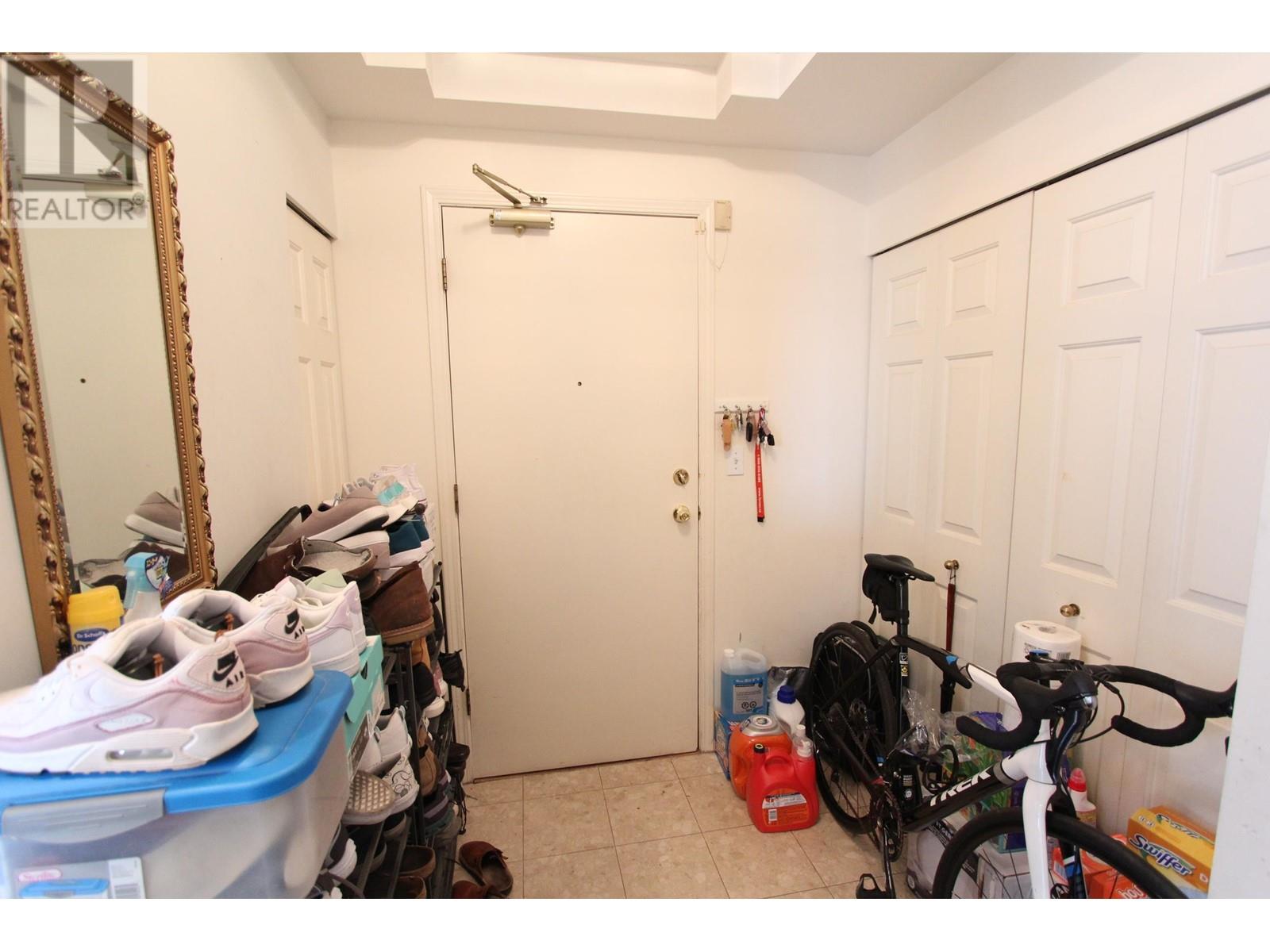 1103 6521 Bonsor Avenue, Burnaby, British Columbia  V5H 4N3 - Photo 3 - R2810862