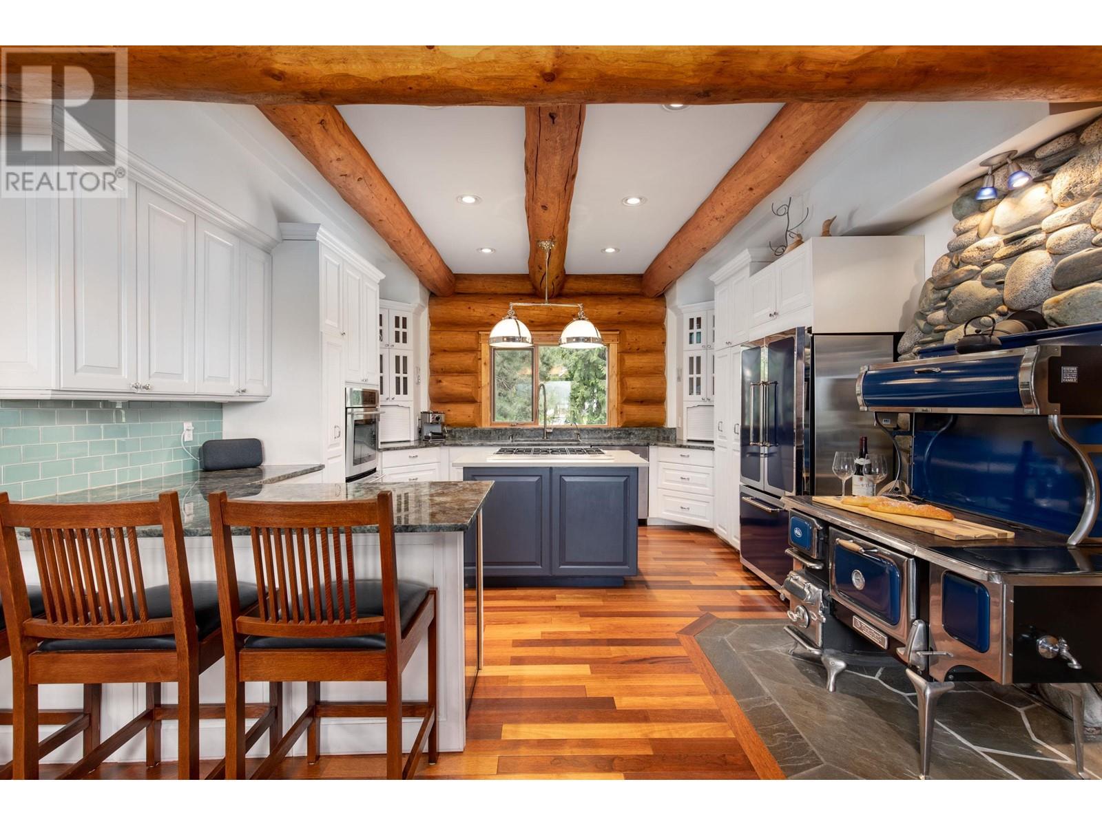 8225 Pemberton Meadows Road, Pemberton, British Columbia  V0N 2L2 - Photo 7 - R2810864