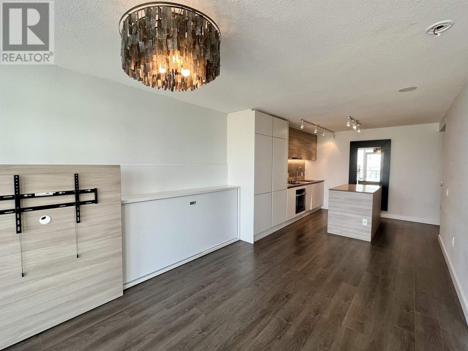 2112 908 Quayside Drive, New Westminster, British Columbia  V3M 0L4 - Photo 8 - R2808975
