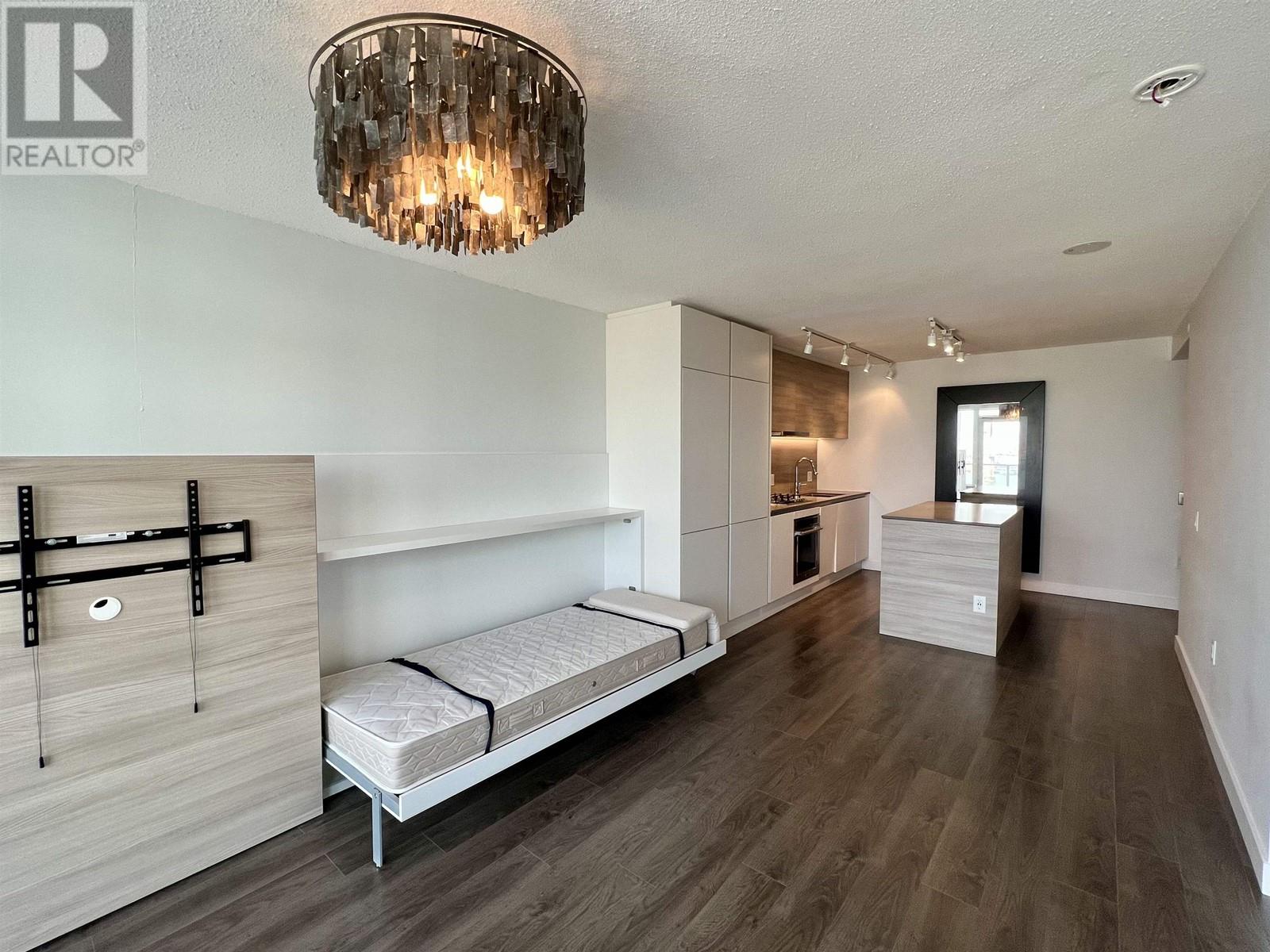 2112 908 Quayside Drive, New Westminster, British Columbia  V3M 0L4 - Photo 9 - R2808975