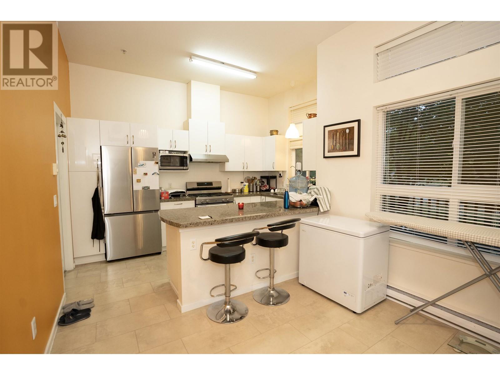 102 1330 Genest Way, Coquitlam, British Columbia  V3E 0A4 - Photo 4 - R2810395