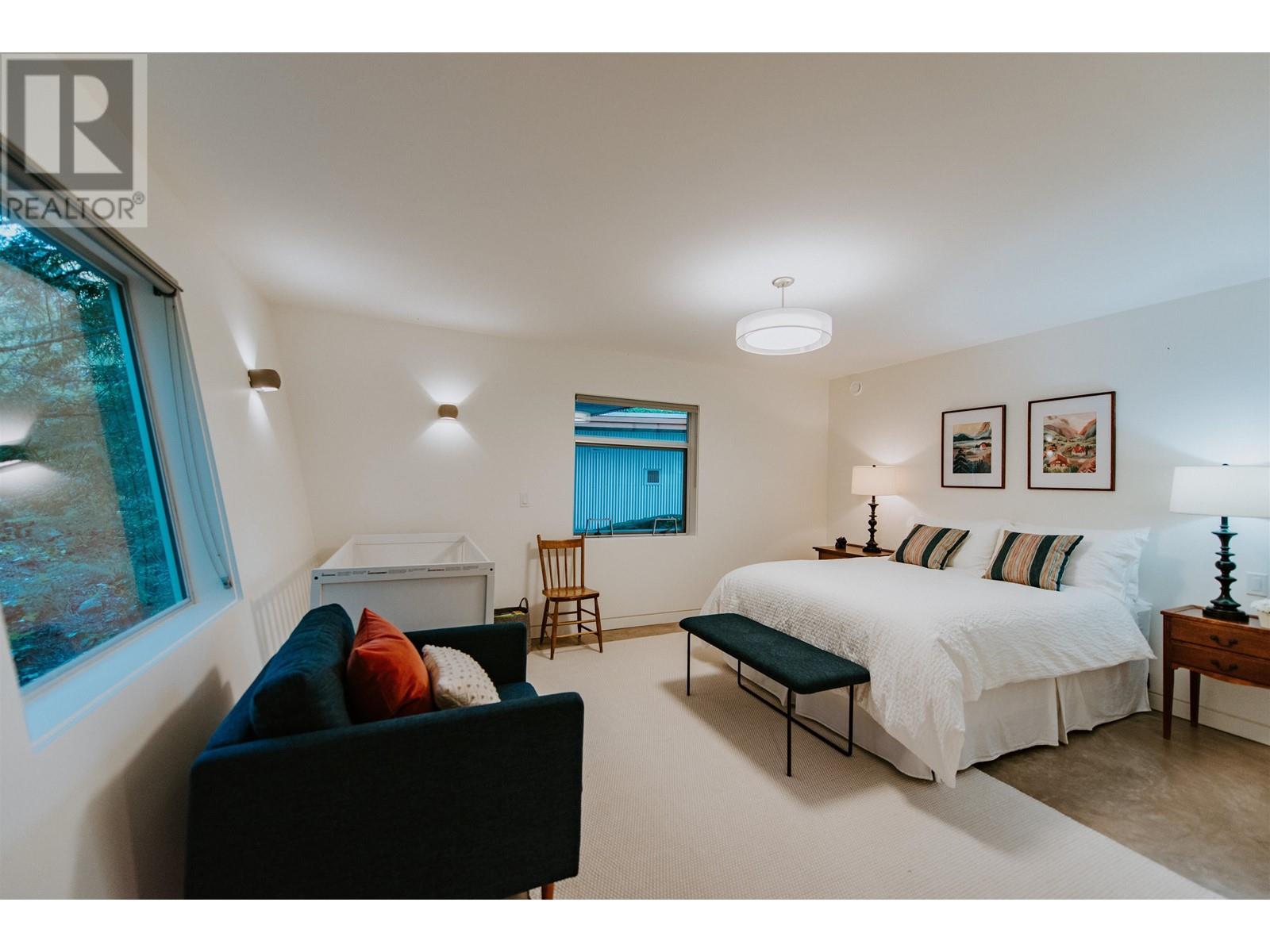10710 Wood Bay Heights Road, Halfmoon Bay, British Columbia  V7Z 1B8 - Photo 27 - R2796297