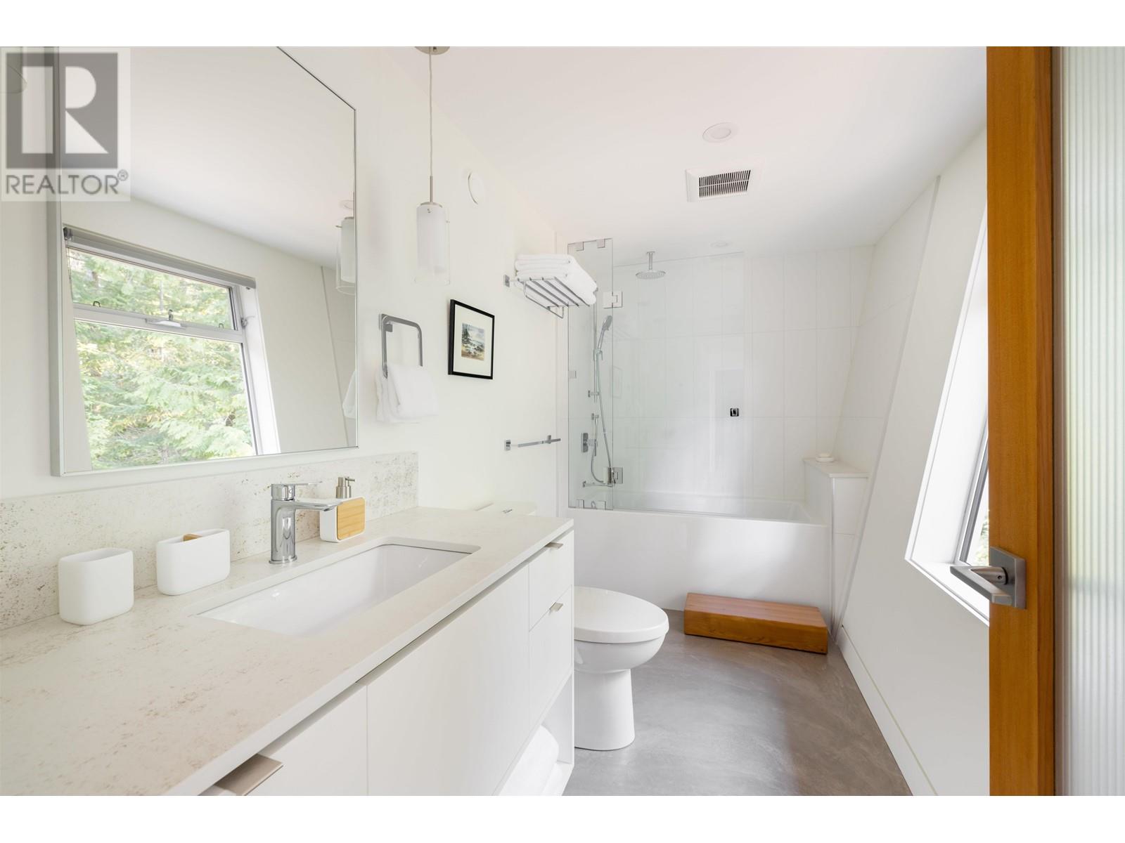 10710 Wood Bay Heights Road, Halfmoon Bay, British Columbia  V7Z 1B8 - Photo 26 - R2796297