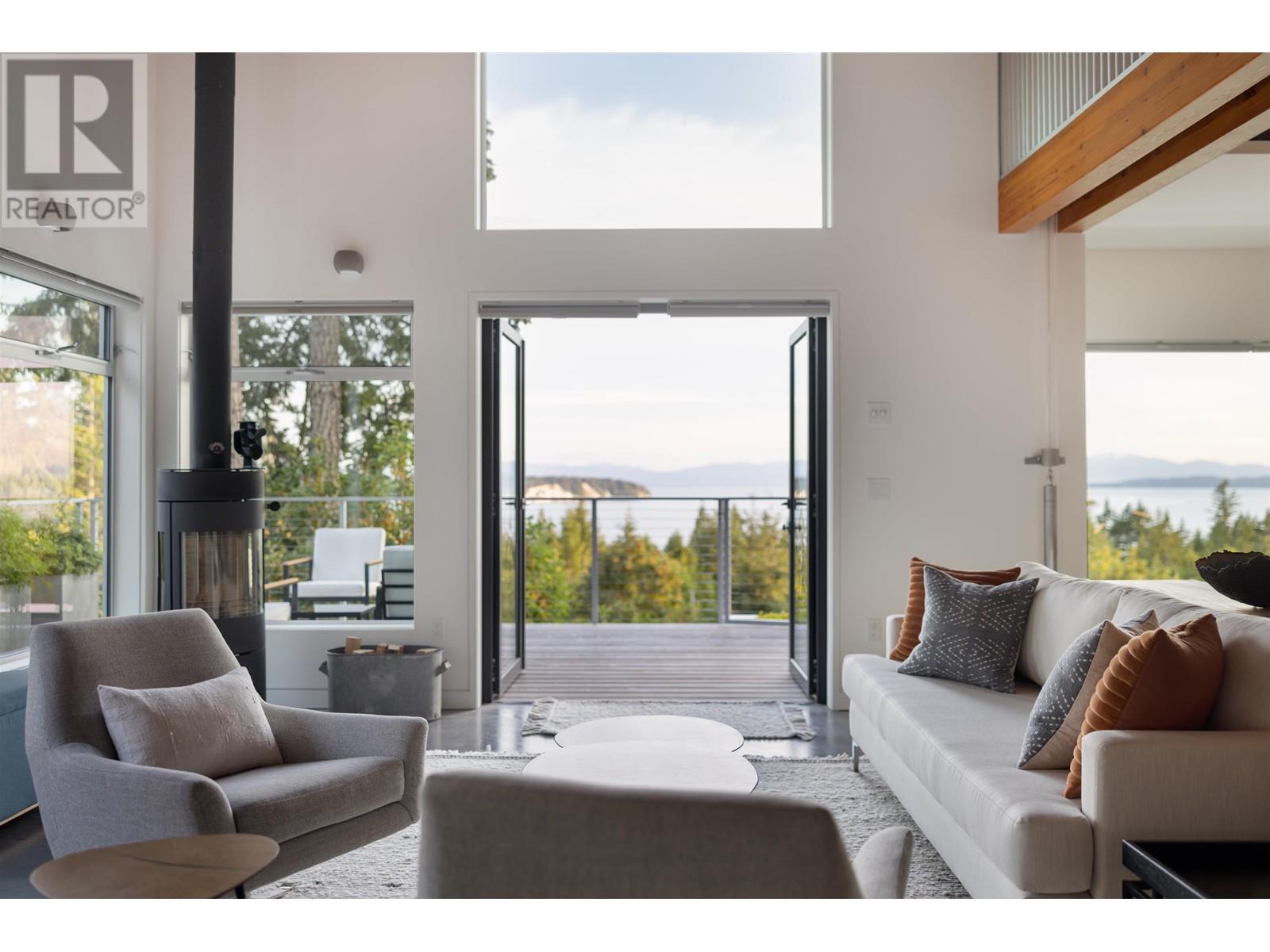 10710 Wood Bay Heights Road, Halfmoon Bay, British Columbia  V7Z 1B8 - Photo 6 - R2796297