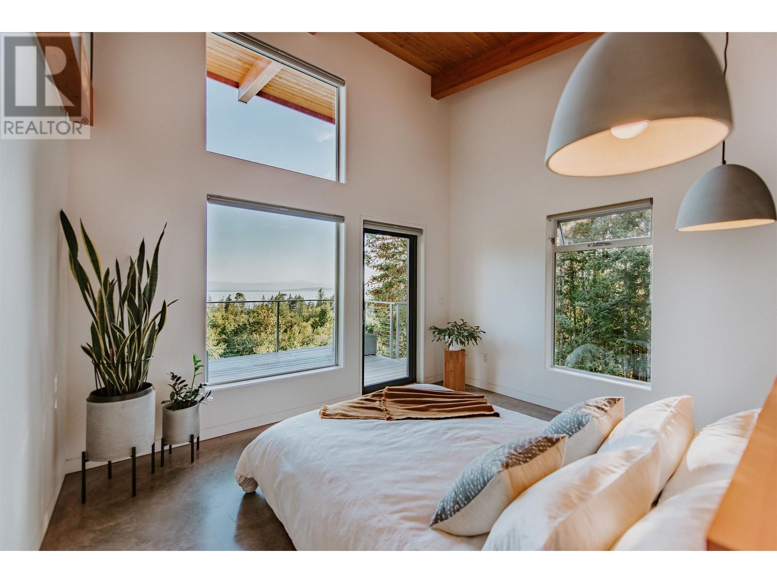 10710 Wood Bay Heights Road, Halfmoon Bay, British Columbia  V7Z 1B8 - Photo 19 - R2796297