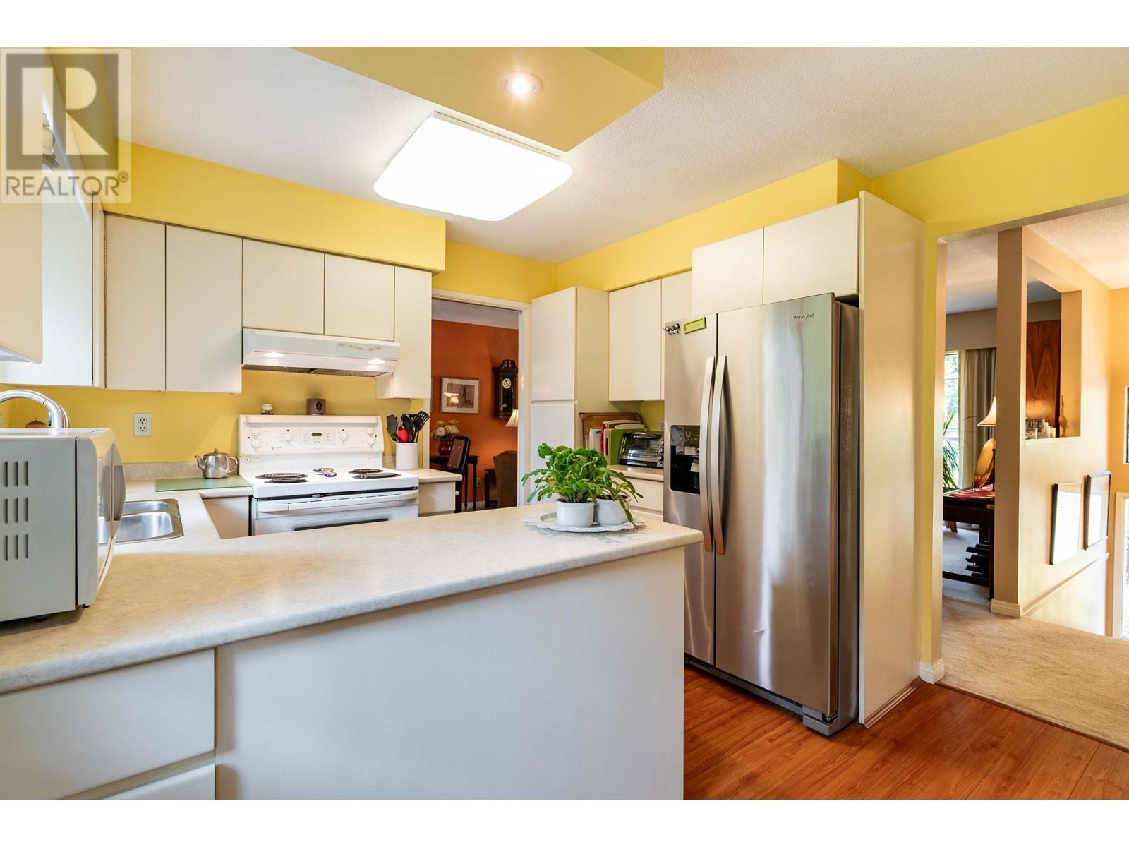 7996 Lakefield Drive, Burnaby, British Columbia  V5E 3W8 - Photo 15 - R2810721