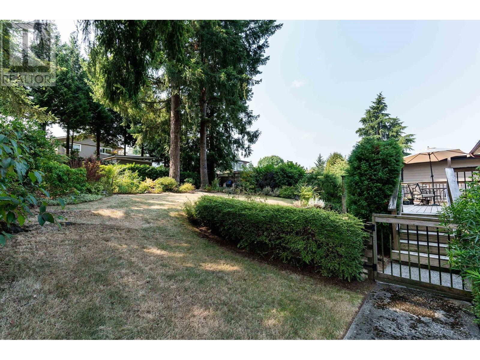 7996 Lakefield Drive, Burnaby, British Columbia  V5E 3W8 - Photo 36 - R2810721
