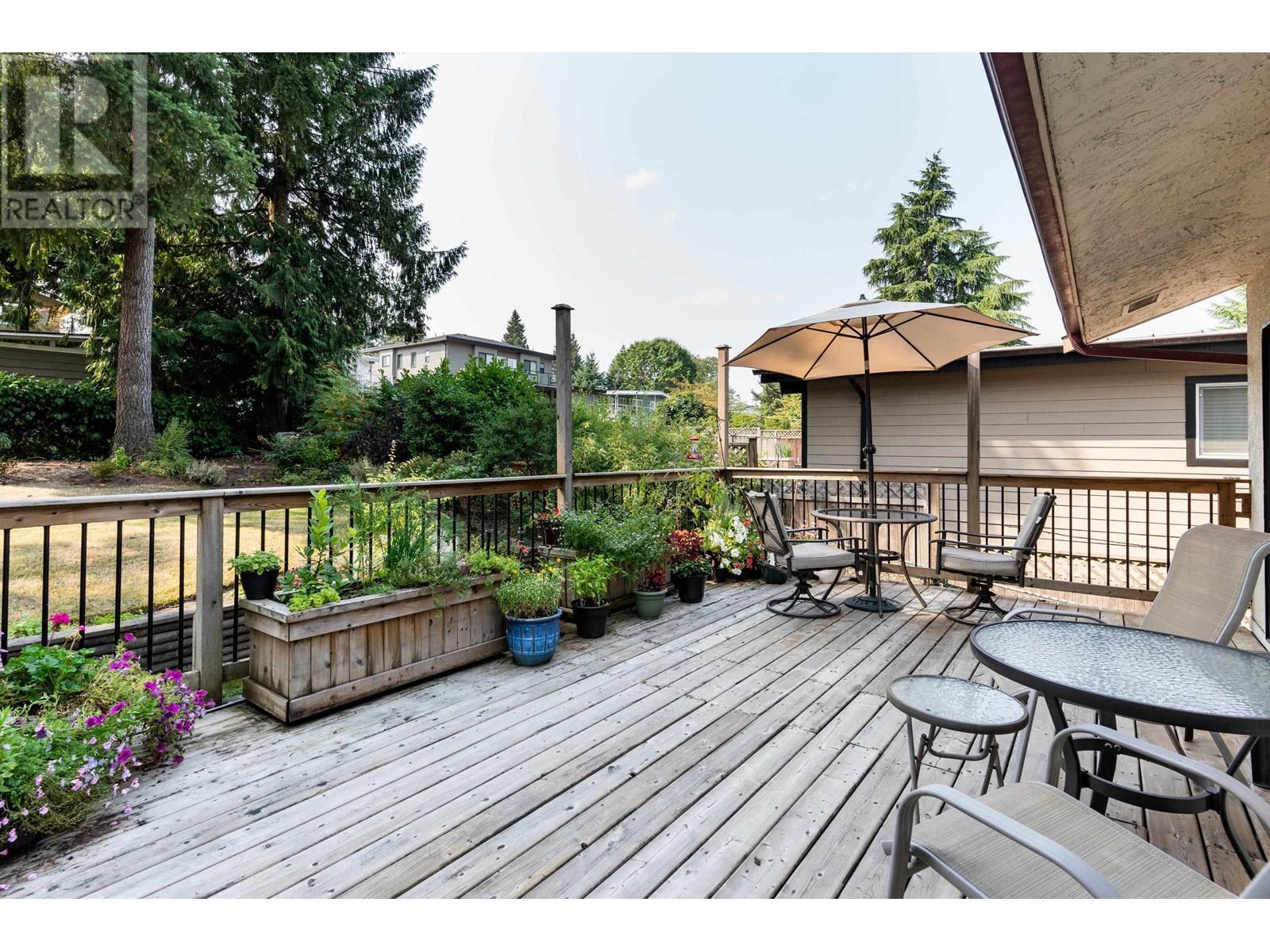 7996 Lakefield Drive, Burnaby, British Columbia  V5E 3W8 - Photo 32 - R2810721