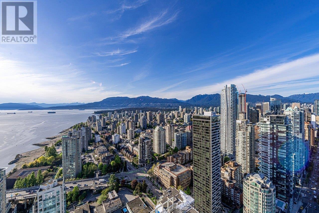 5601 1480 HOWE STREET, vancouver, British Columbia