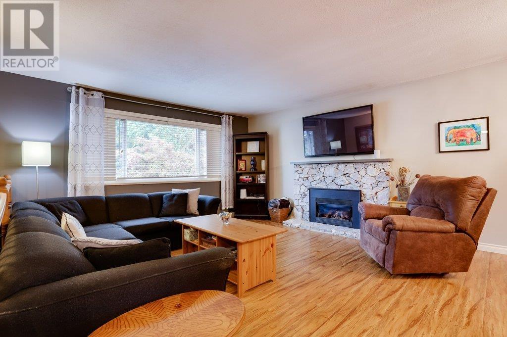 958 Raymond Avenue, Port Coquitlam, British Columbia  V3B 2M7 - Photo 11 - R2810958