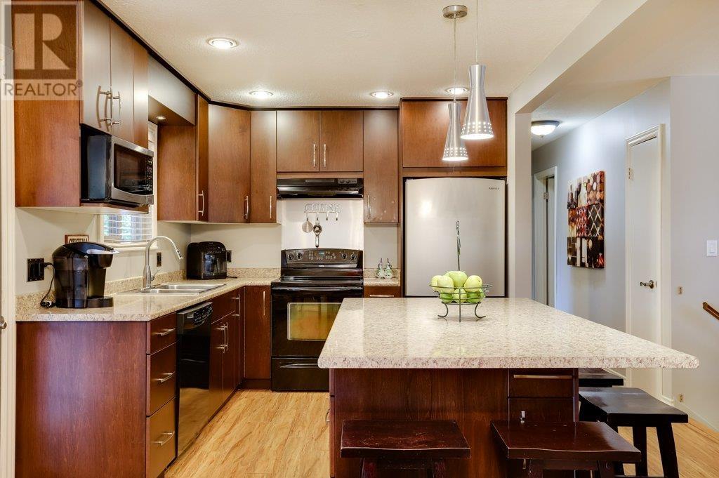 958 Raymond Avenue, Port Coquitlam, British Columbia  V3B 2M7 - Photo 4 - R2810958