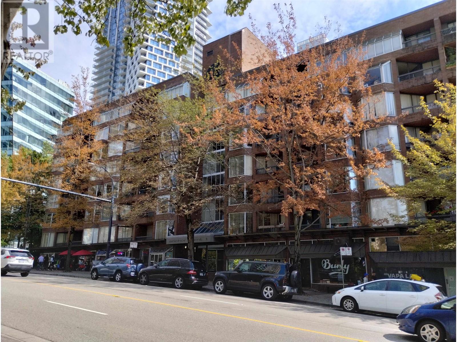 403 1330 BURRARD STREET, vancouver, British Columbia