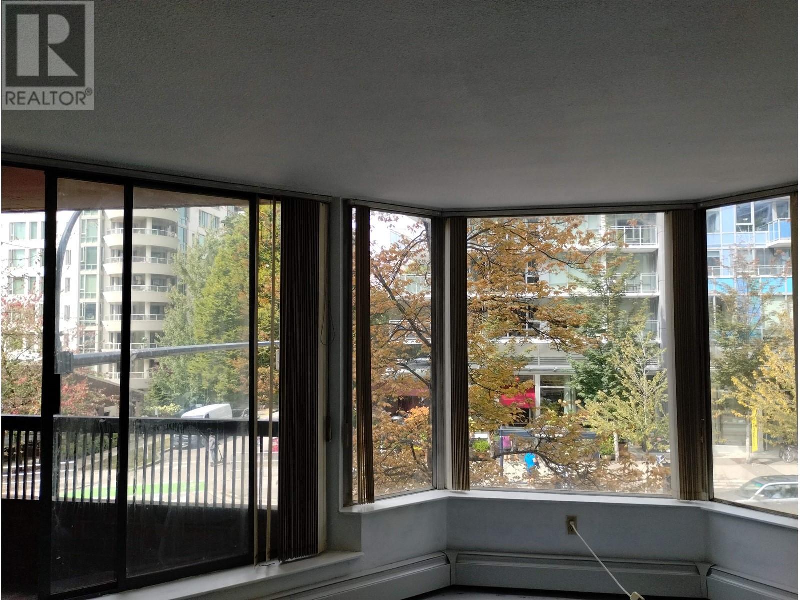 403 1330 Burrard Street, Vancouver, British Columbia  V6Z 2B8 - Photo 6 - R2810929