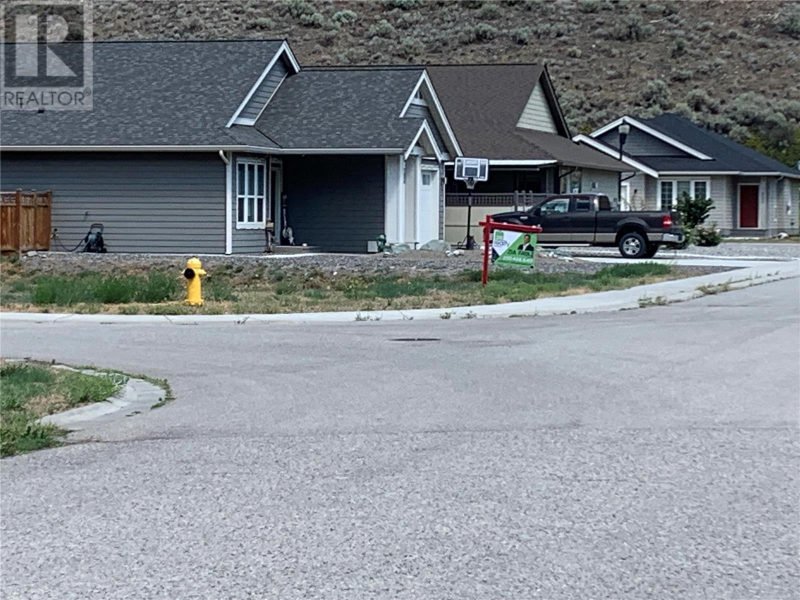 300 FORNER Crescent, keremeos, British Columbia