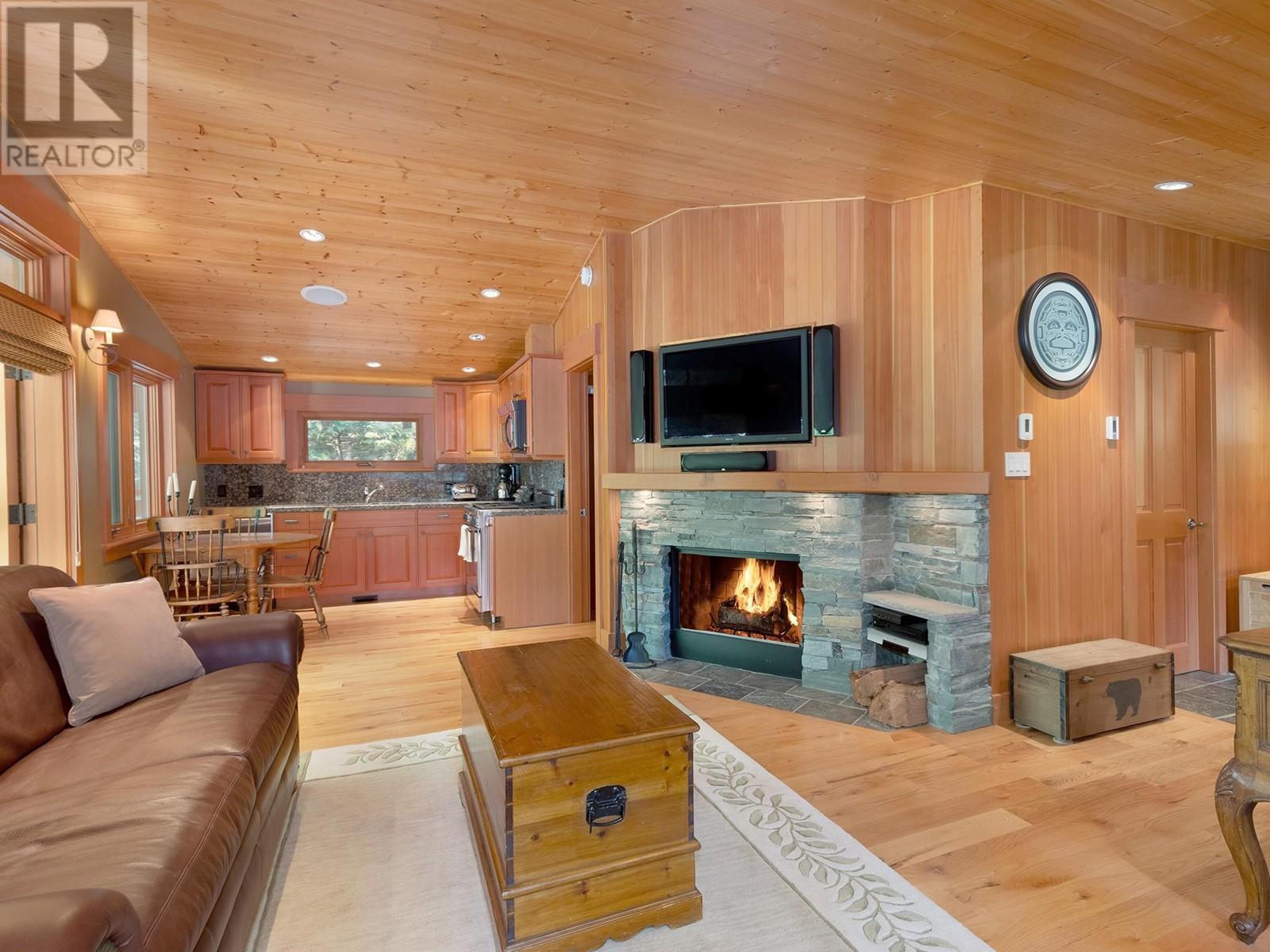 6805 Crabapple Drive, Whistler, British Columbia  V8E 0C5 - Photo 39 - R2807275