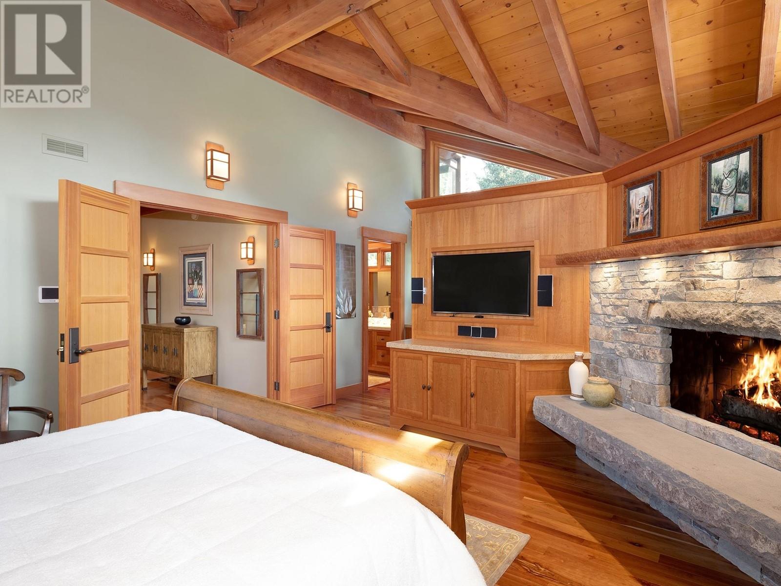 6805 Crabapple Drive, Whistler, British Columbia  V8E 0C5 - Photo 23 - R2807275