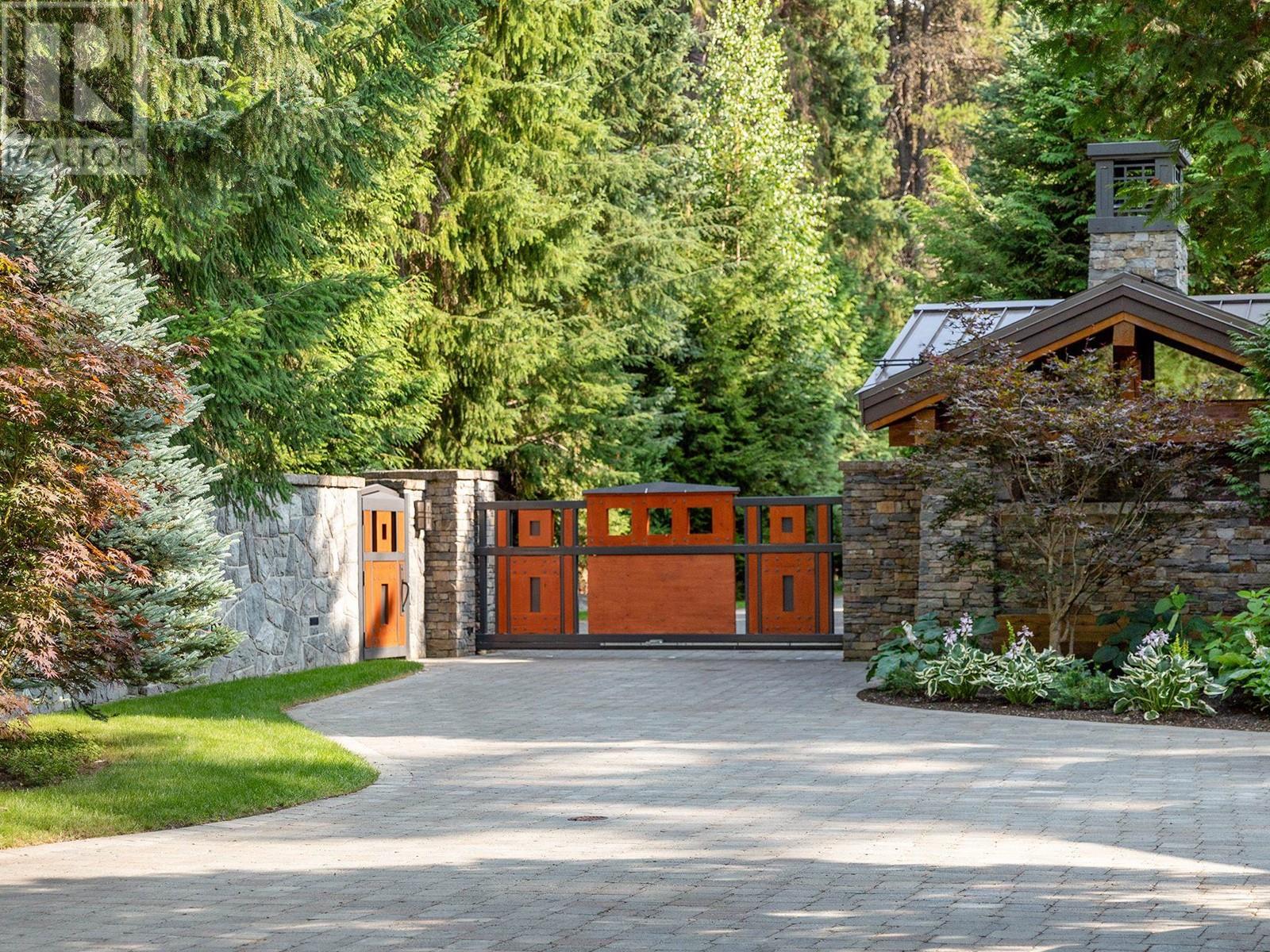 6805 Crabapple Drive, Whistler, British Columbia  V8E 0C5 - Photo 5 - R2807275