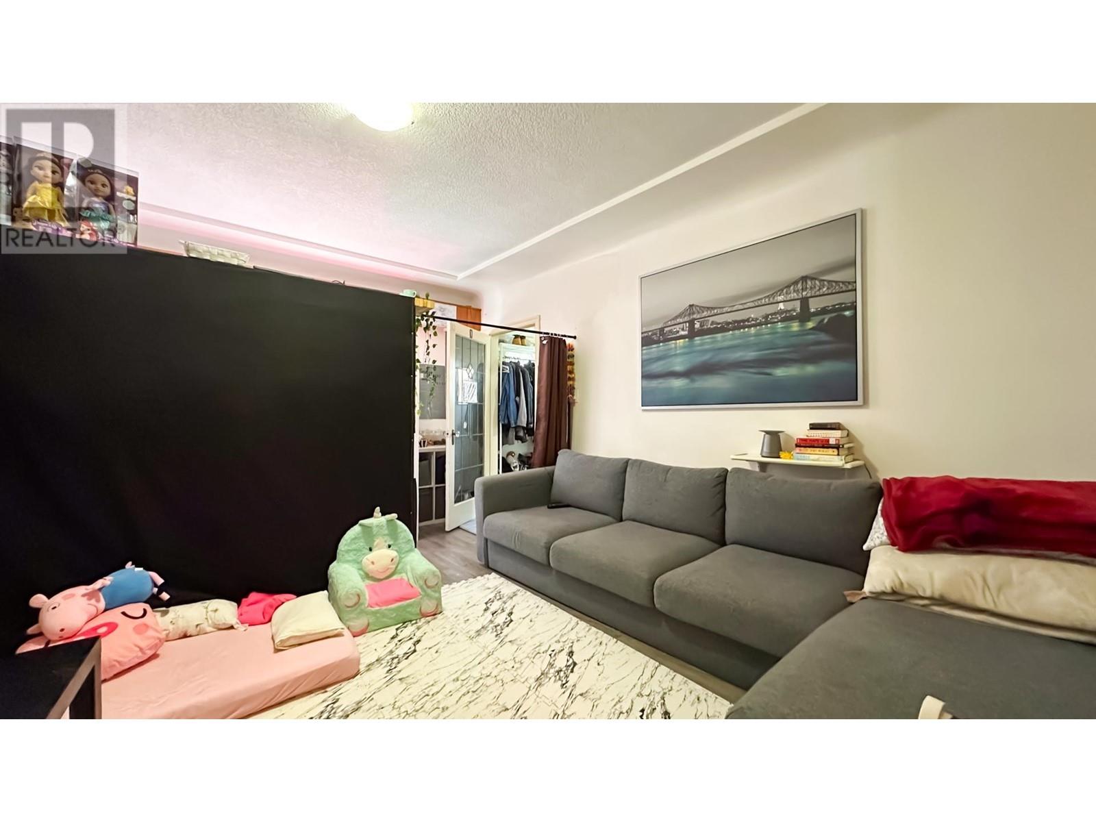 2075 E 44th Avenue, Vancouver, British Columbia  V5P 1N1 - Photo 8 - R2810830