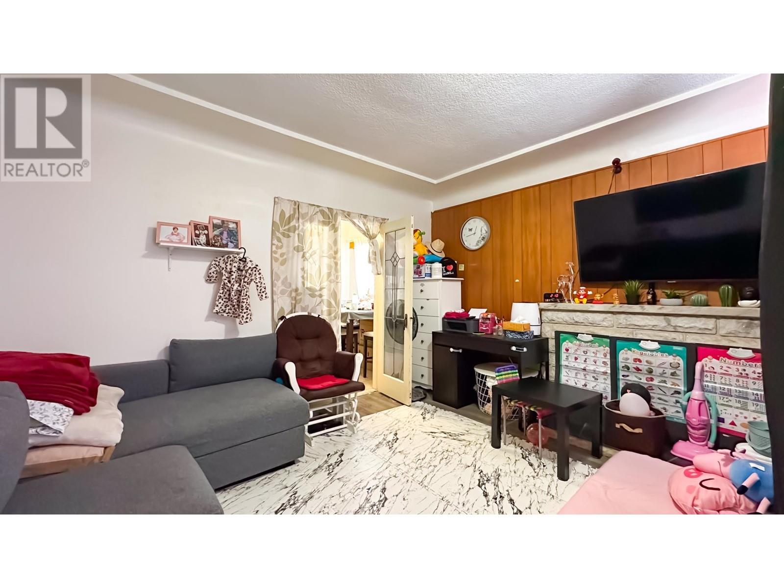 2075 E 44th Avenue, Vancouver, British Columbia  V5P 1N1 - Photo 10 - R2810830