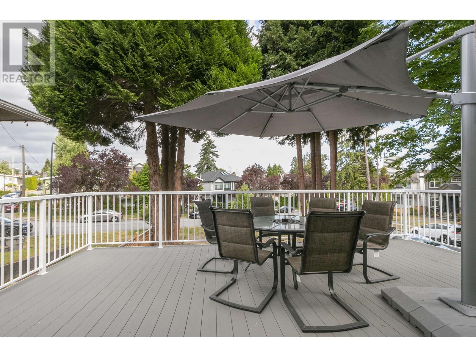 3625 Monmouth Avenue, Vancouver, British Columbia  V5R 5S4 - Photo 5 - R2811118