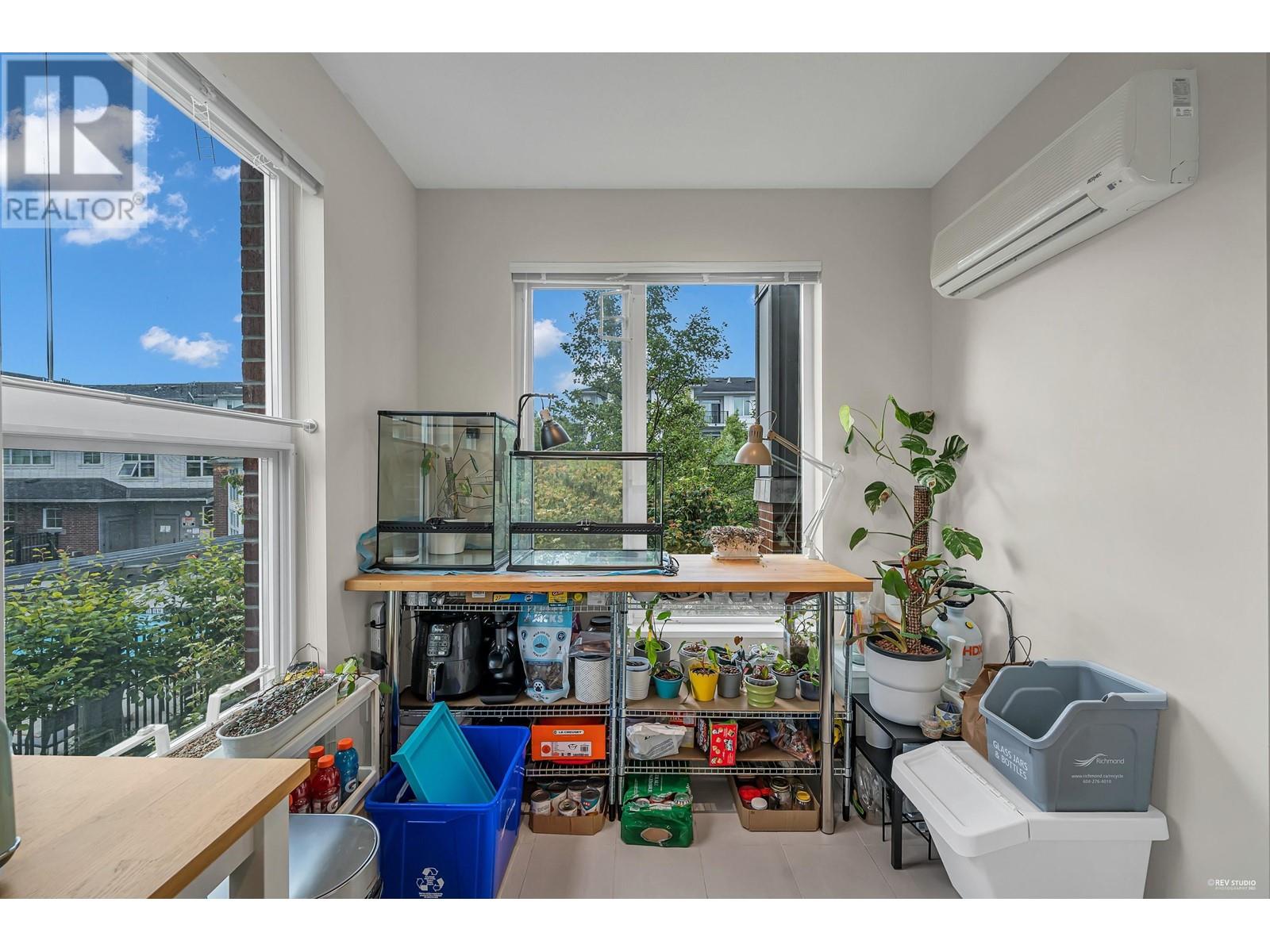 218 9388 Mckim Way, Richmond, British Columbia  V6X 0J7 - Photo 16 - R2809993