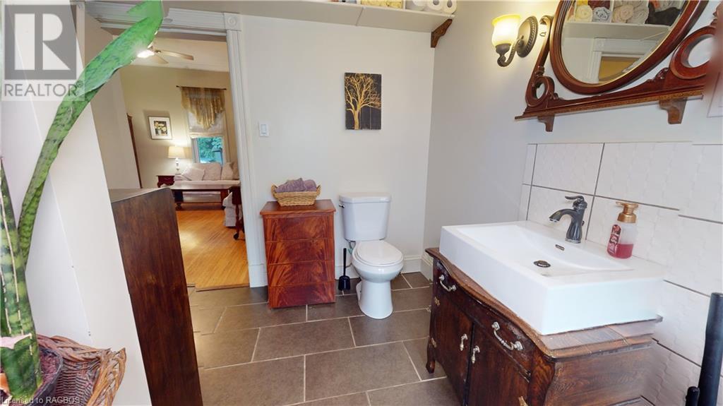 207 2nd Avenue Se, Chesley, Ontario  N0G 1L0 - Photo 17 - 40473677