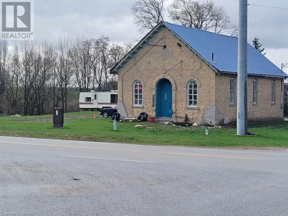 1694 Sideroad 10, Kincardine, Ontario  N0G 2R0 - Photo 2 - 40477056