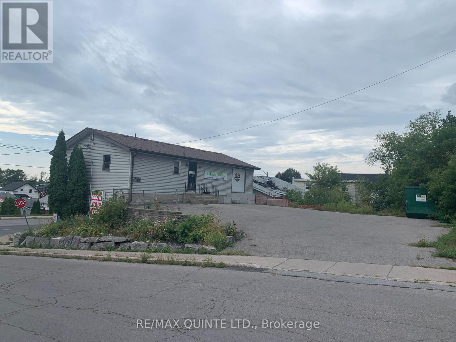 204 Dundas Street E, Quinte West, Ontario K8V 1L6 - Photo 3 - X6783266