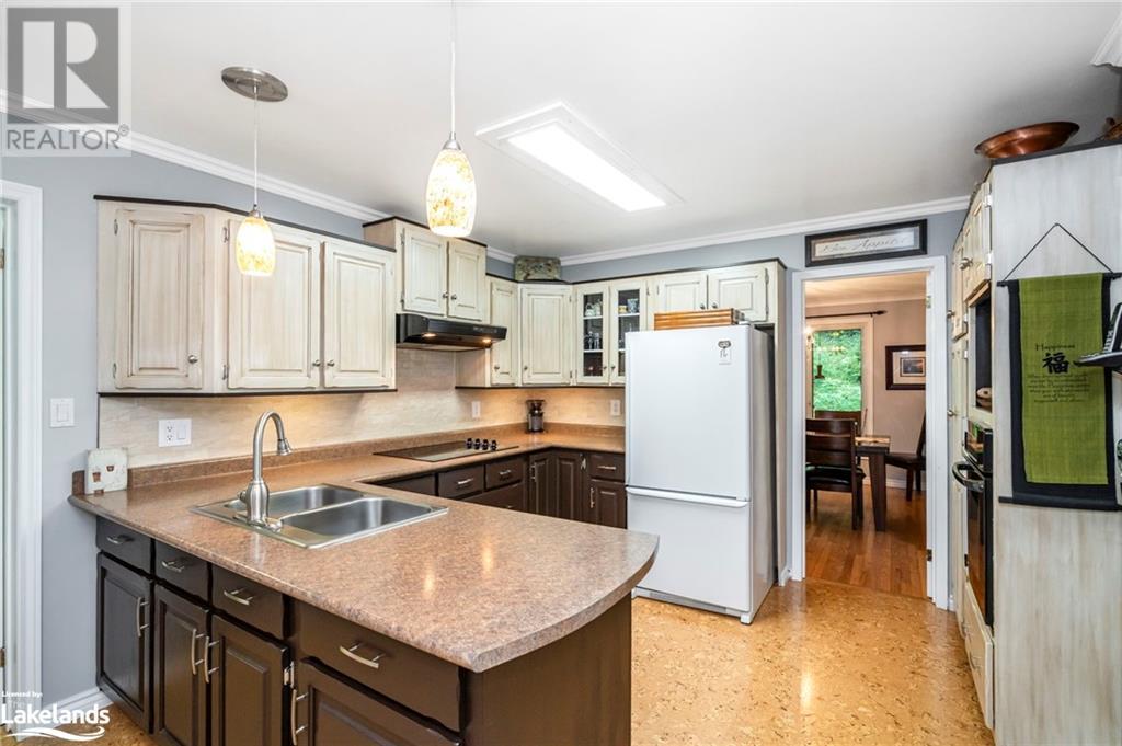 157 Gilwood Park Drive, Penetanguishene, Ontario  L9M 1Z3 - Photo 11 - 40475589